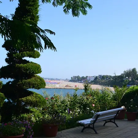 Casa Tatiana Konukevi